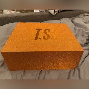 TS showgirl box with cardigan and sealed CD